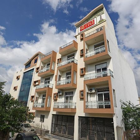 Anamsa Residency Hotell Vrindāvan Exteriör bild