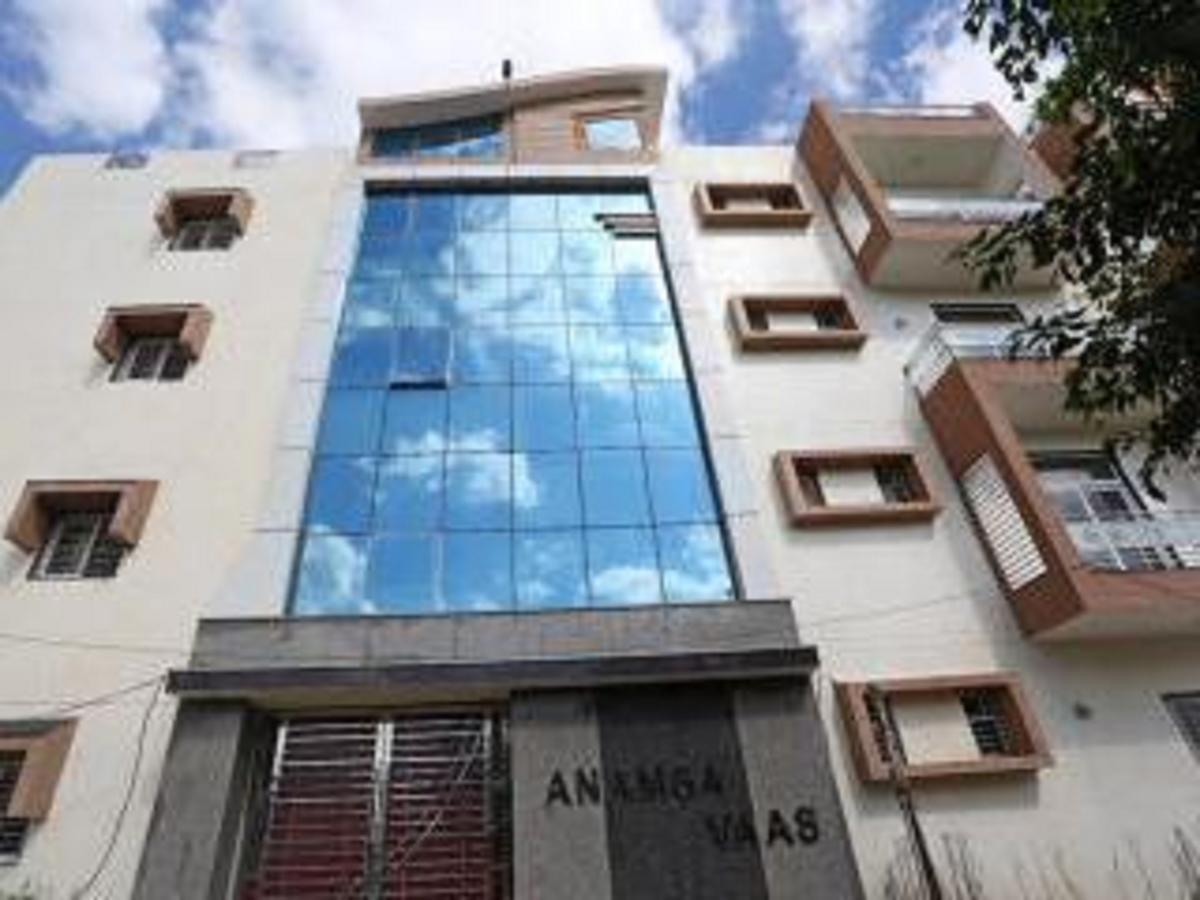 Anamsa Residency Hotell Vrindāvan Exteriör bild